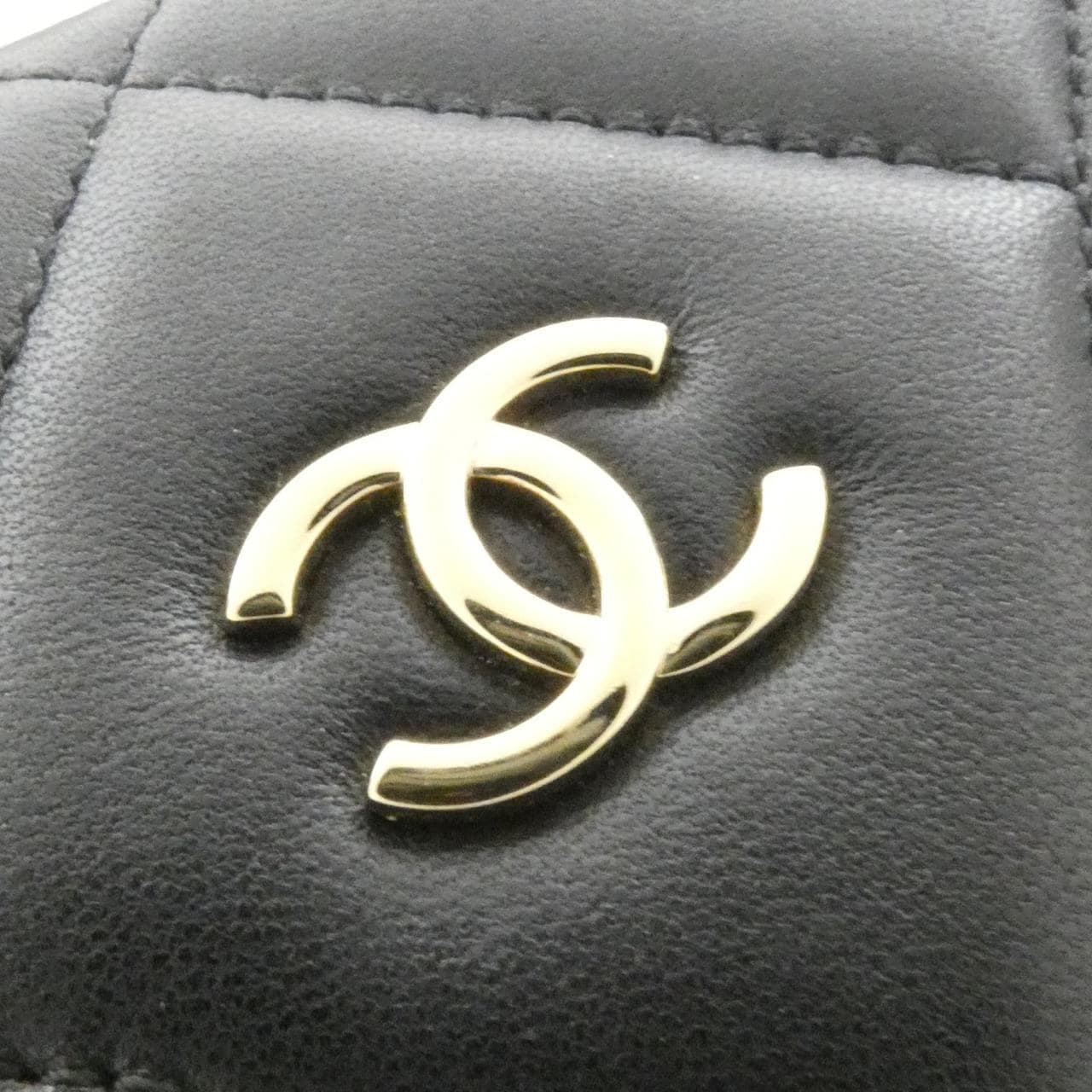 CHANEL Chanel 19 AP3866 Wallet Lambskin