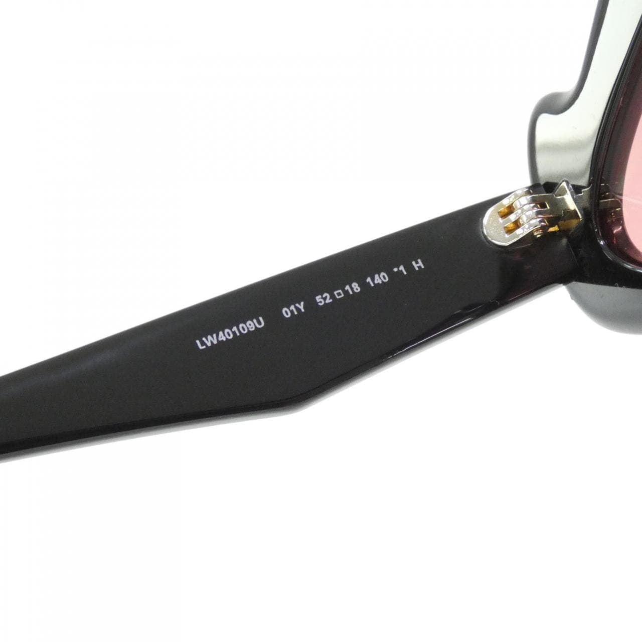 LOEWE LW40109U Sunglasses