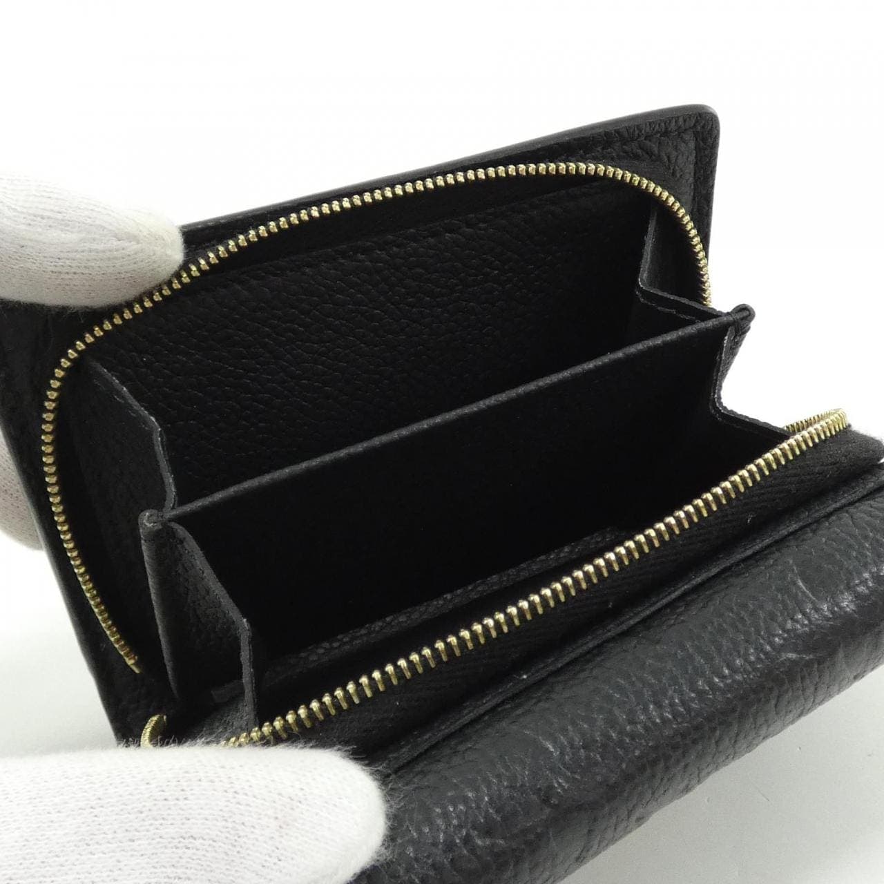 LOUIS VUITTON M80880 Wallet Monogram