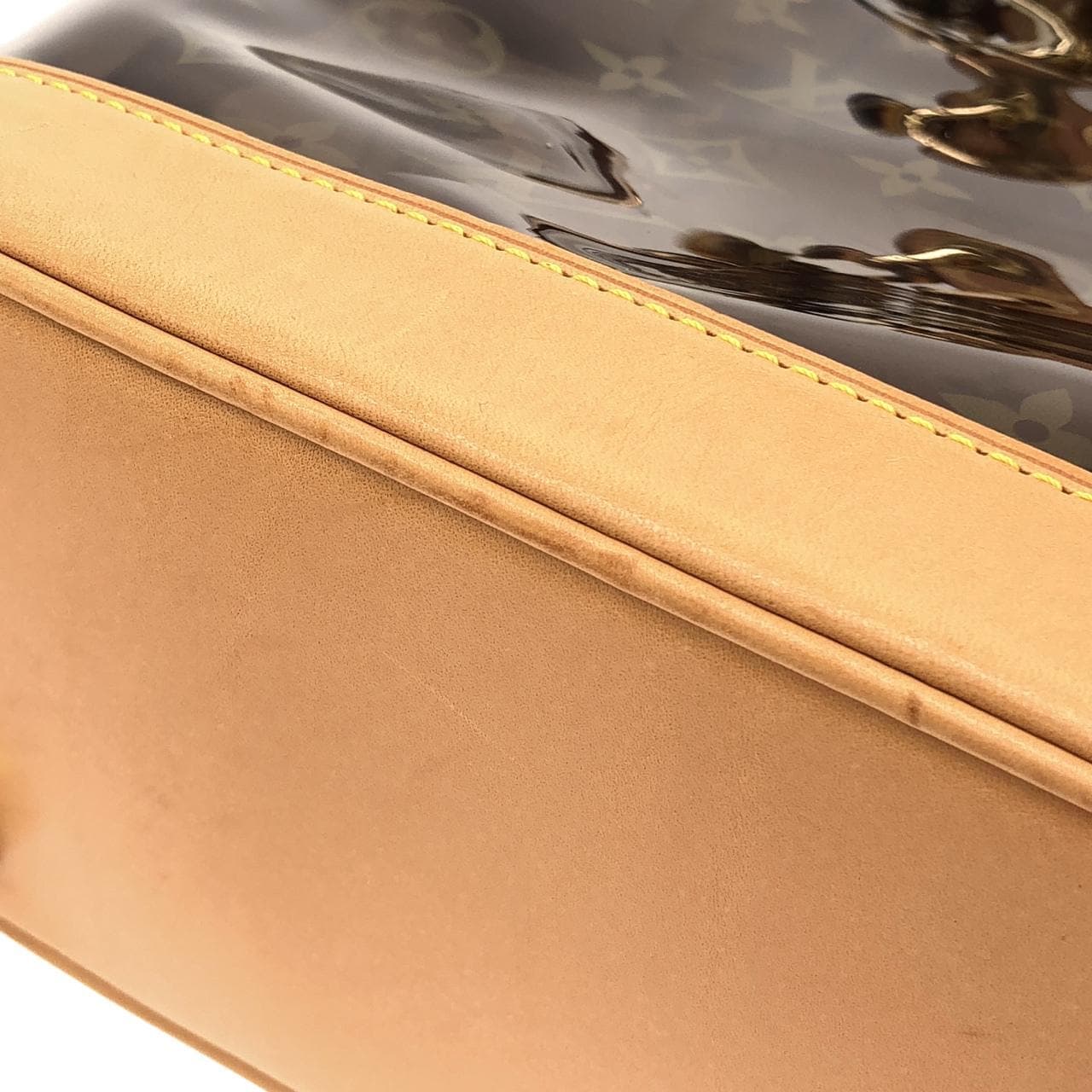 LOUIS VUITTON M92502 Handbag Leather
