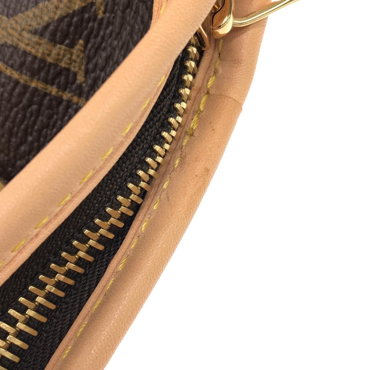 LOUIS VUITTON M41232 Handbag Monogram
