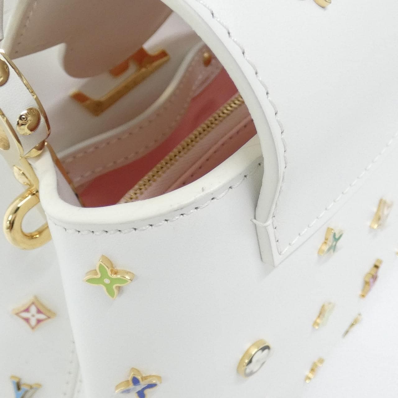 LOUIS VUITTON Capucines M14165 Handbag