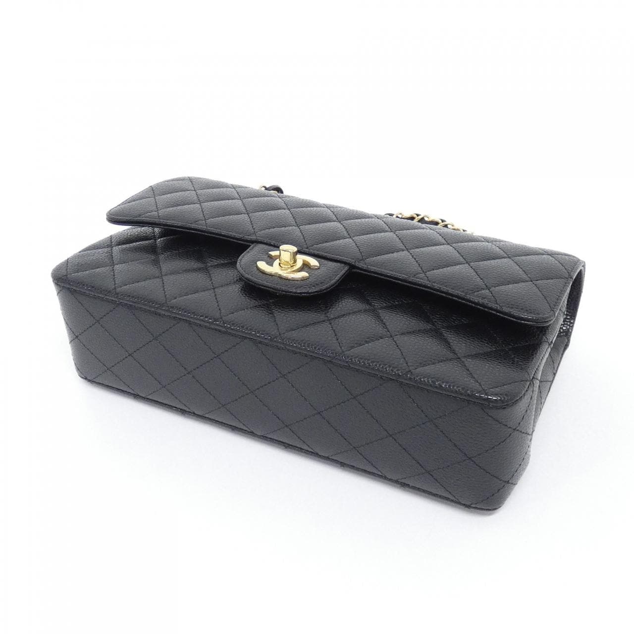 CHANEL Matelasse 1112 Shoulder Grained Calfskin
