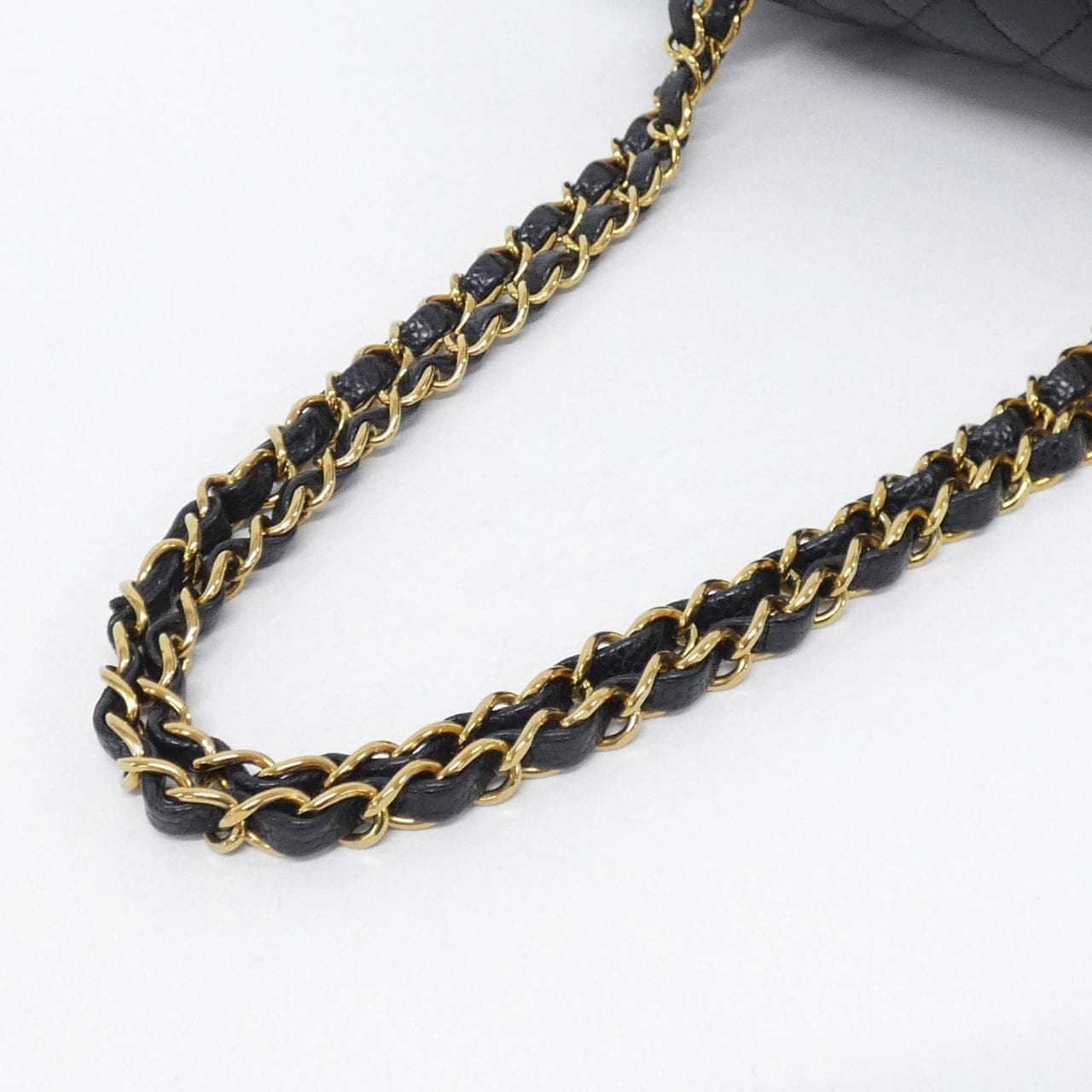 CHANEL Matelasse 1113 Shoulder Grained Calfskin