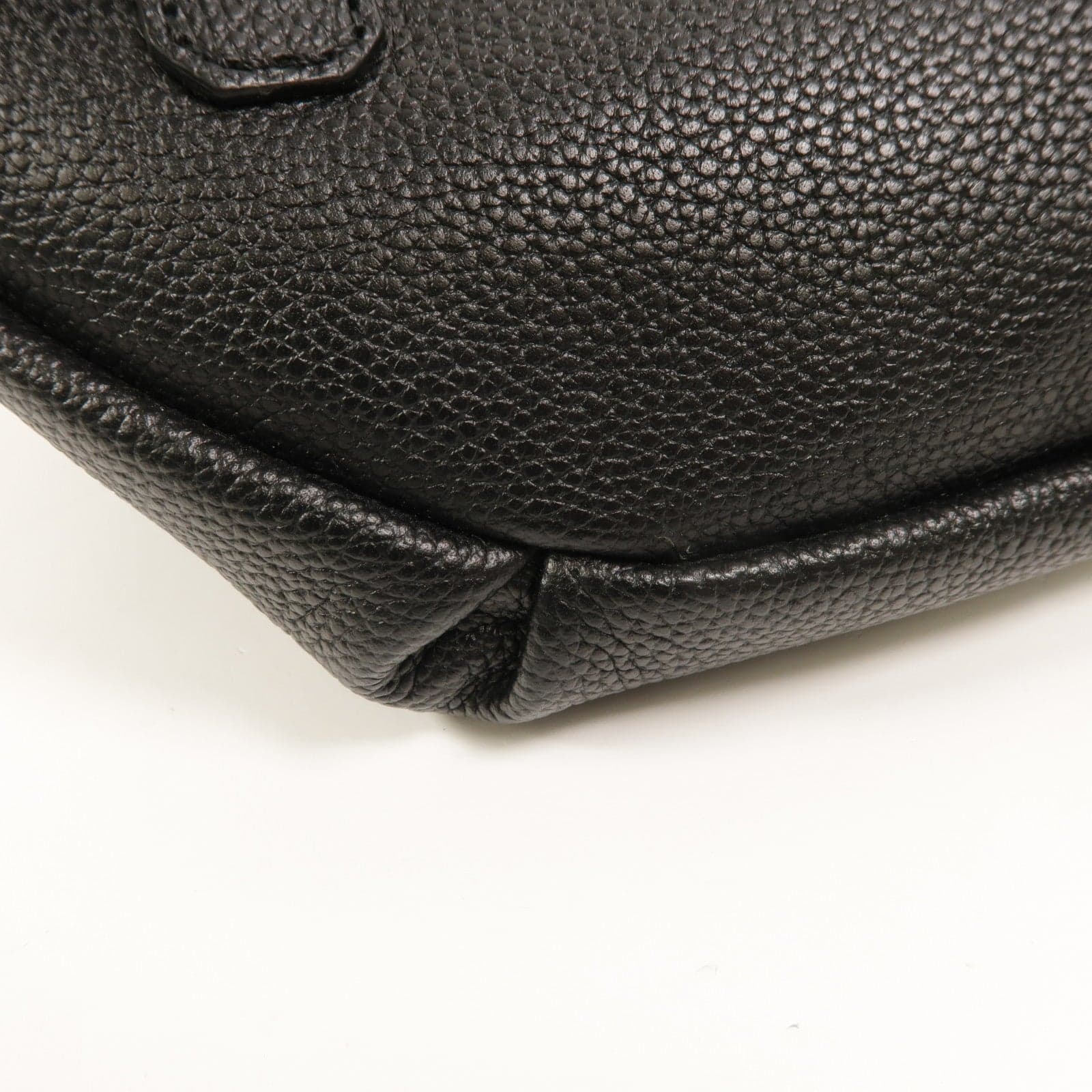 LOUIS VUITTON 768111 Belt Bag Calfskin