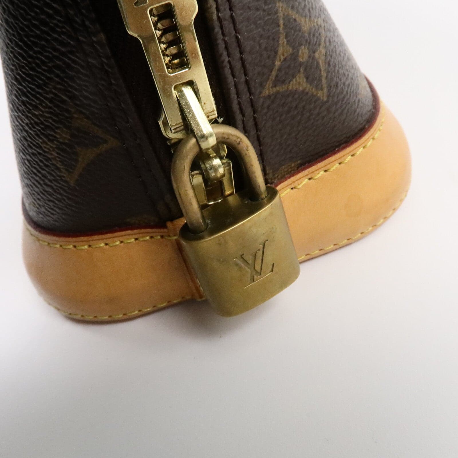 LOUIS VUITTON Alma M53152 2-Way Bag Coated Canvas