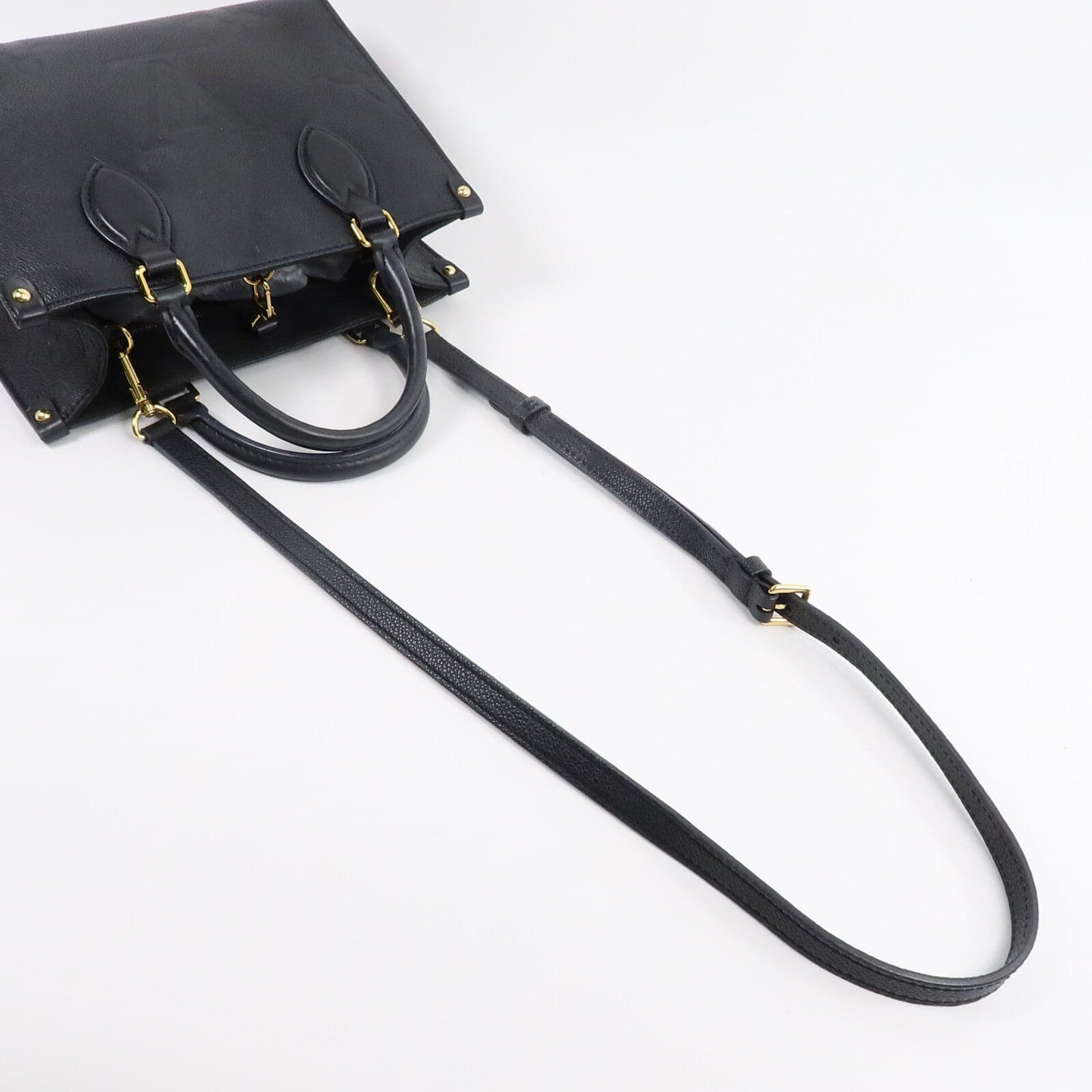 LOUIS VUITTON OnTheGo M45653 2-Way Bag Calfskin