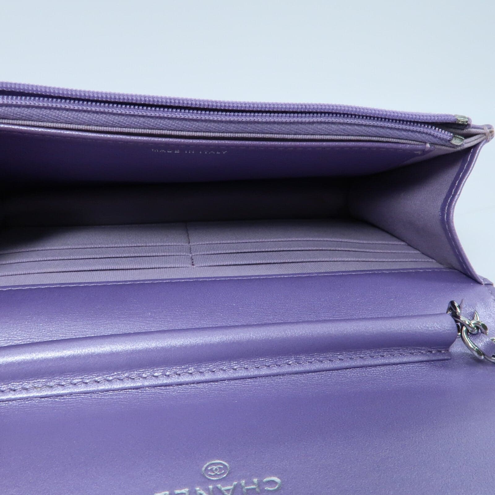 LOUIS VUITTON AP0250 Shoulder Bag Lambskin