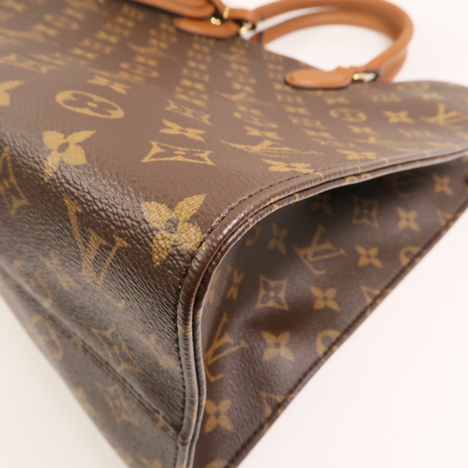 LOUIS VUITTON OnTheGo M14235 Shoulder Bag Coated Canvas