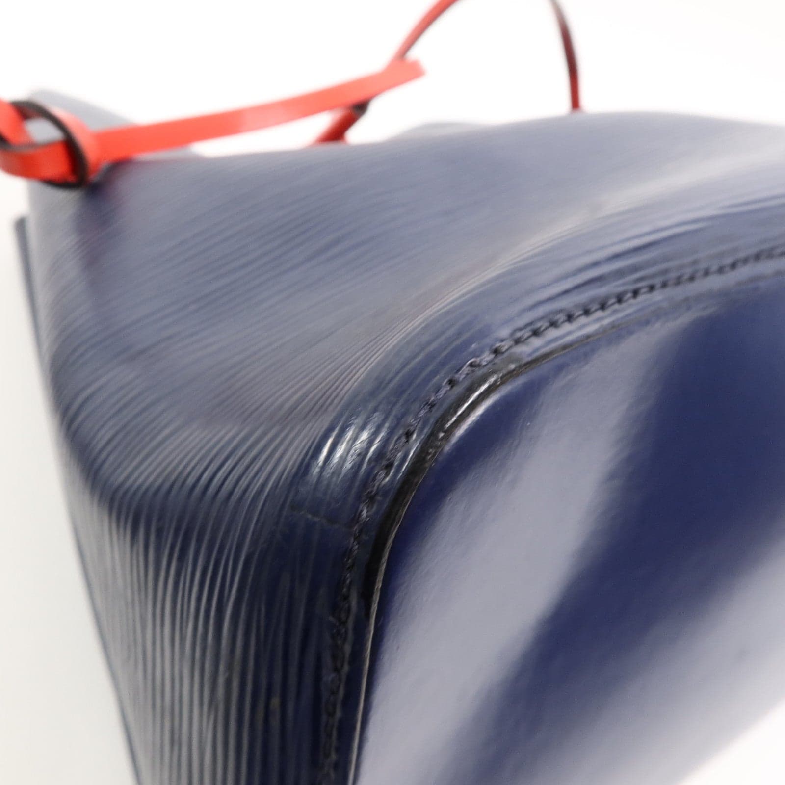 LOUIS VUITTON NeoNoe M54367 Shoulder Bag Calfskin