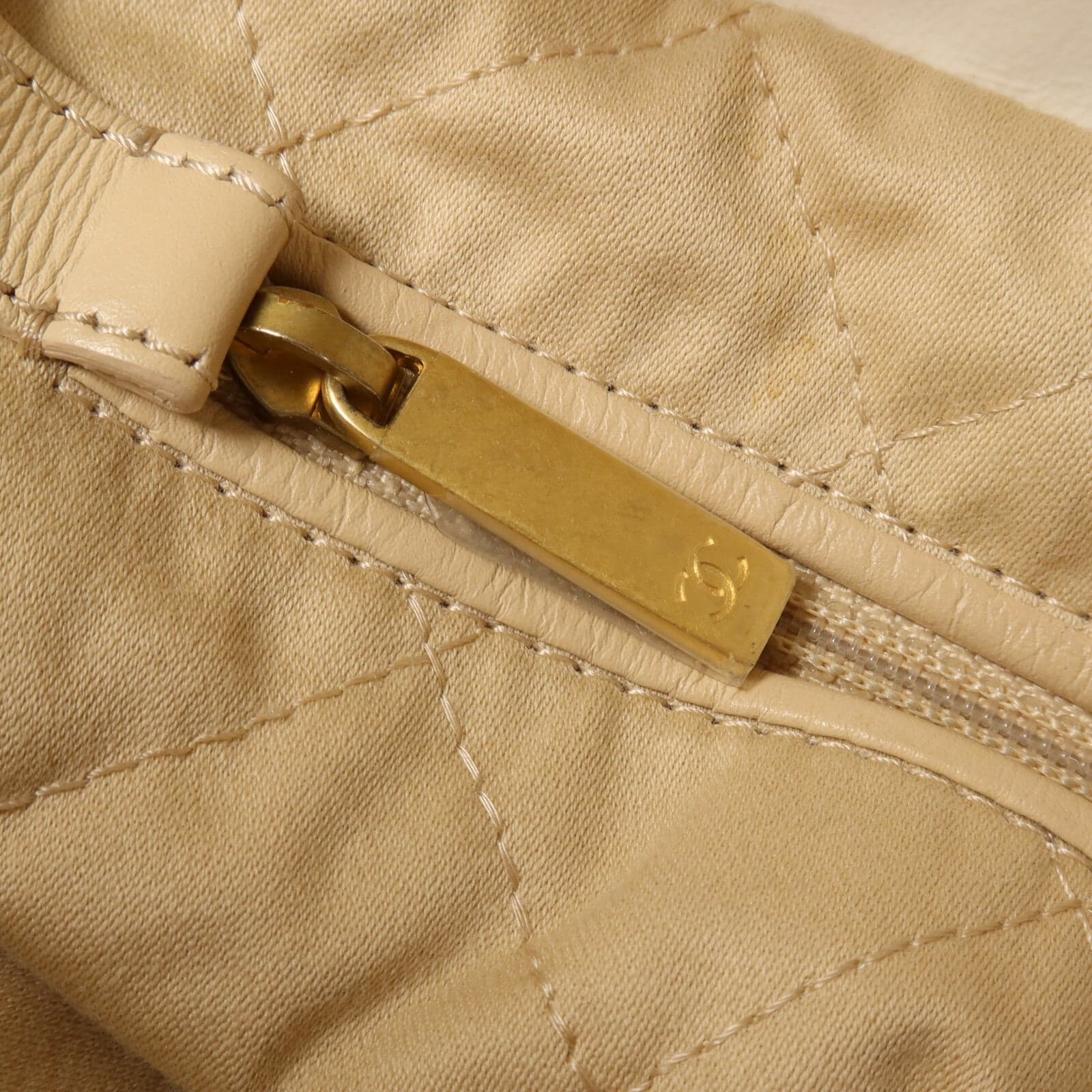 LOUIS VUITTON AS3261 Tote Bag Lambskin