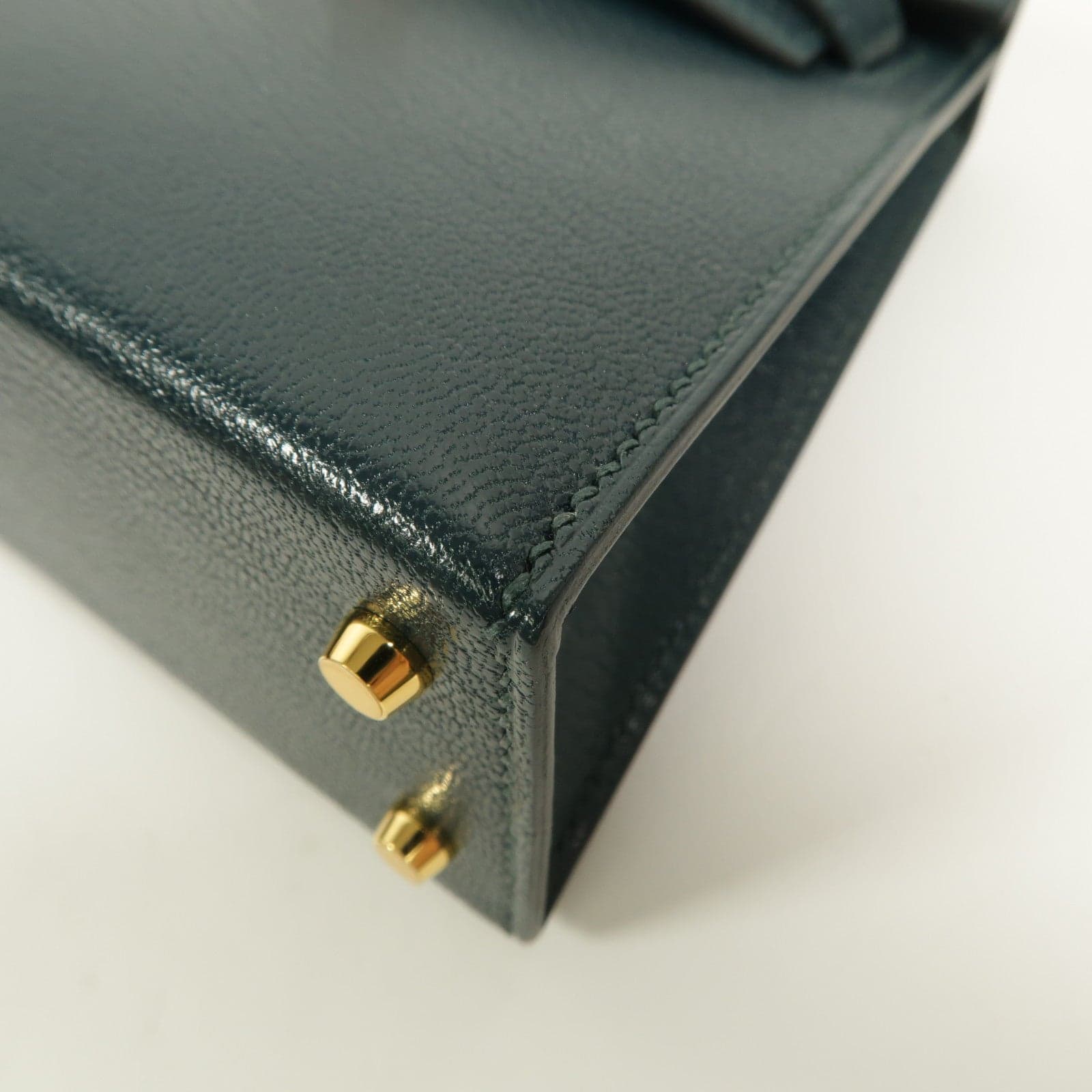 LOUIS VUITTON Handbag Leather