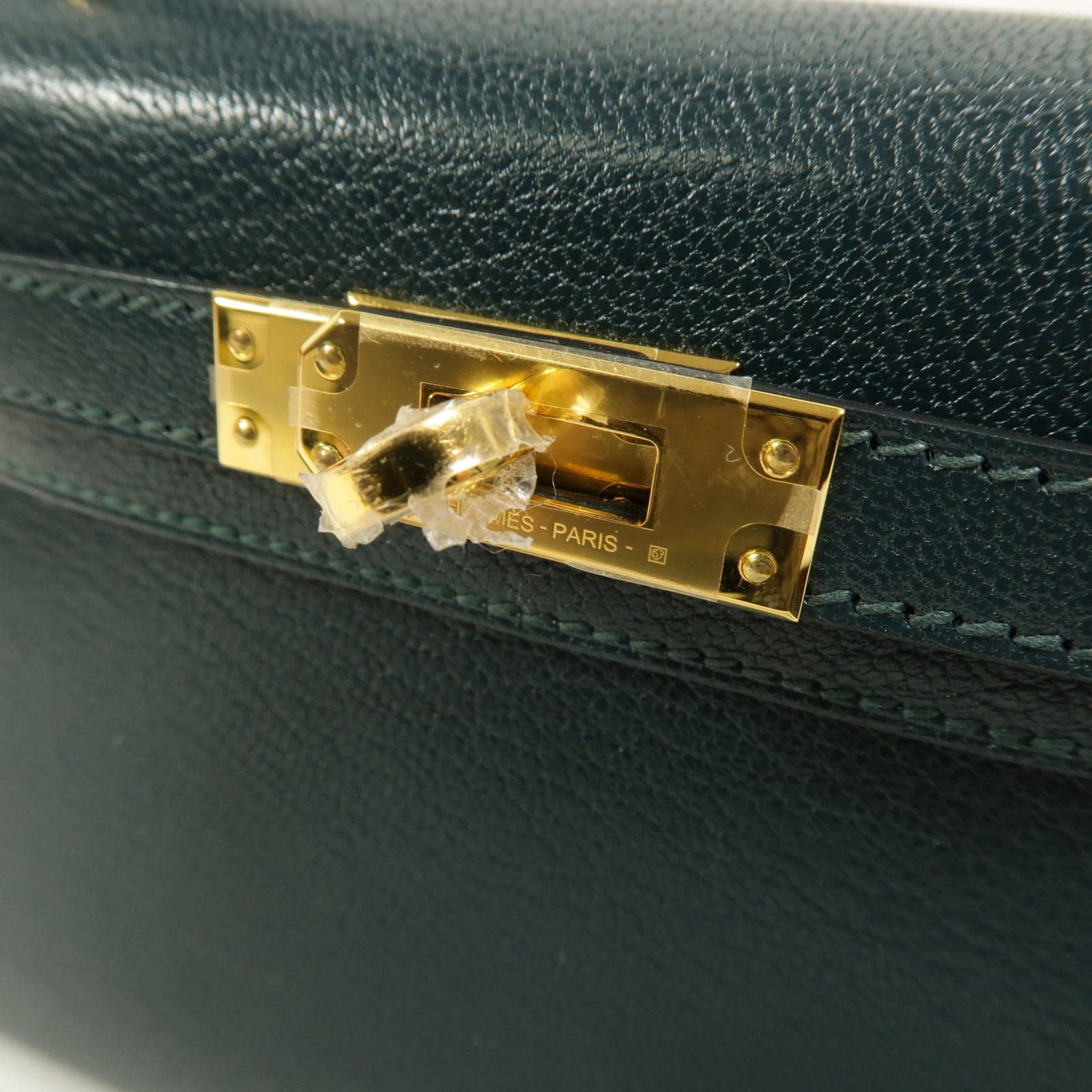 LOUIS VUITTON Handbag Leather