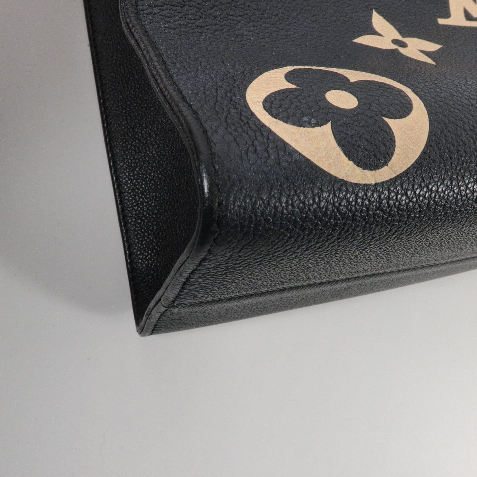 LOUIS VUITTON OnTheGo M45495 2-Way Bag Calfskin