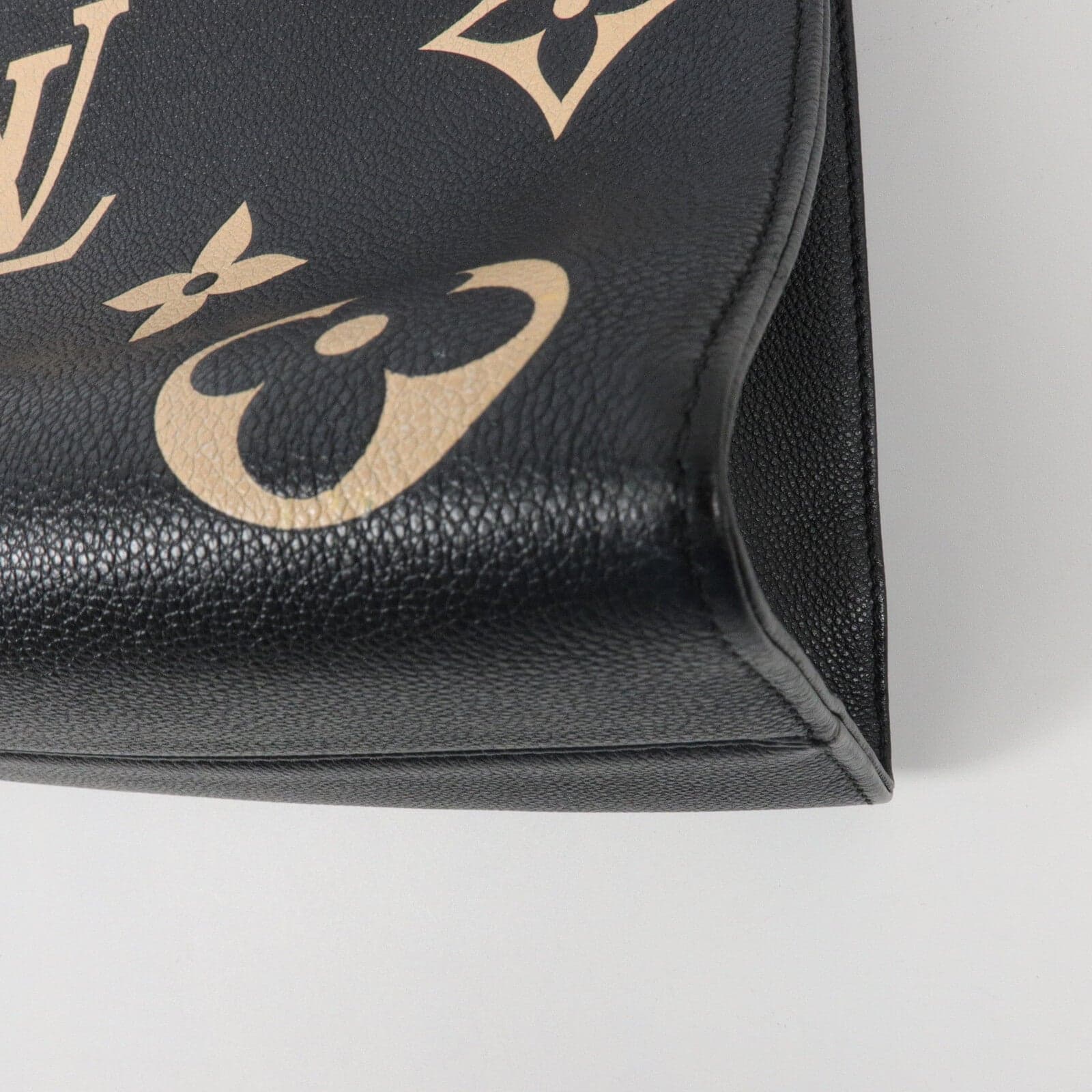 LOUIS VUITTON OnTheGo M45495 2-Way Bag Calfskin
