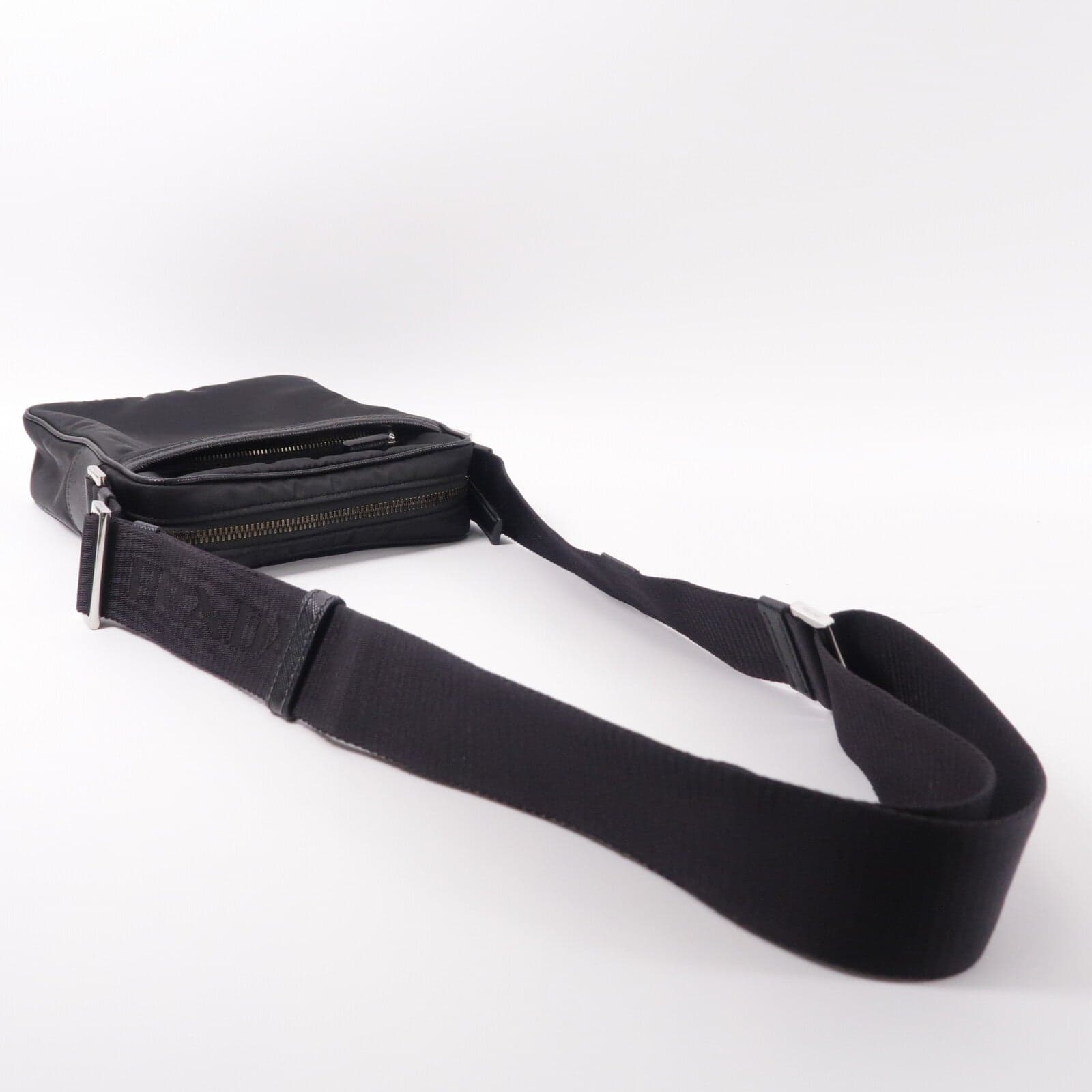 LOUIS VUITTON 2VH112 Shoulder Bag Nylon