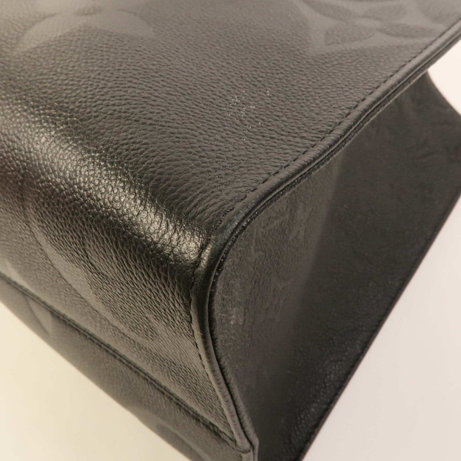 LOUIS VUITTON OnTheGo M45595 2-Way Bag Calfskin