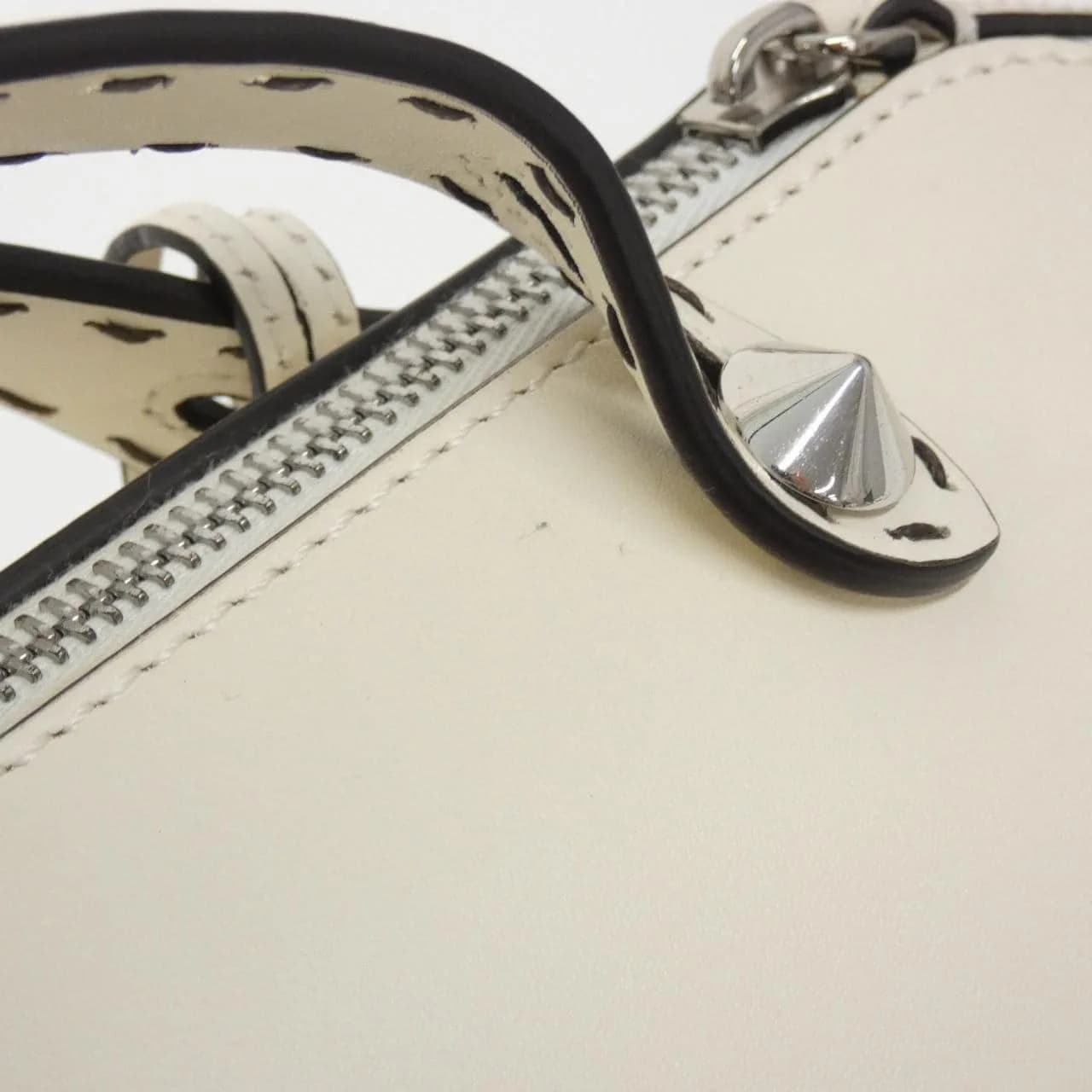 FENDI By The Way 8BL146 AC9L Handbag