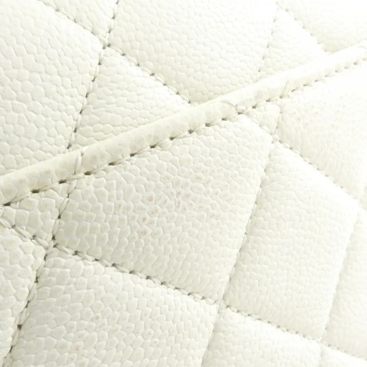 CHANEL 93749 Handbag Grained Calfskin