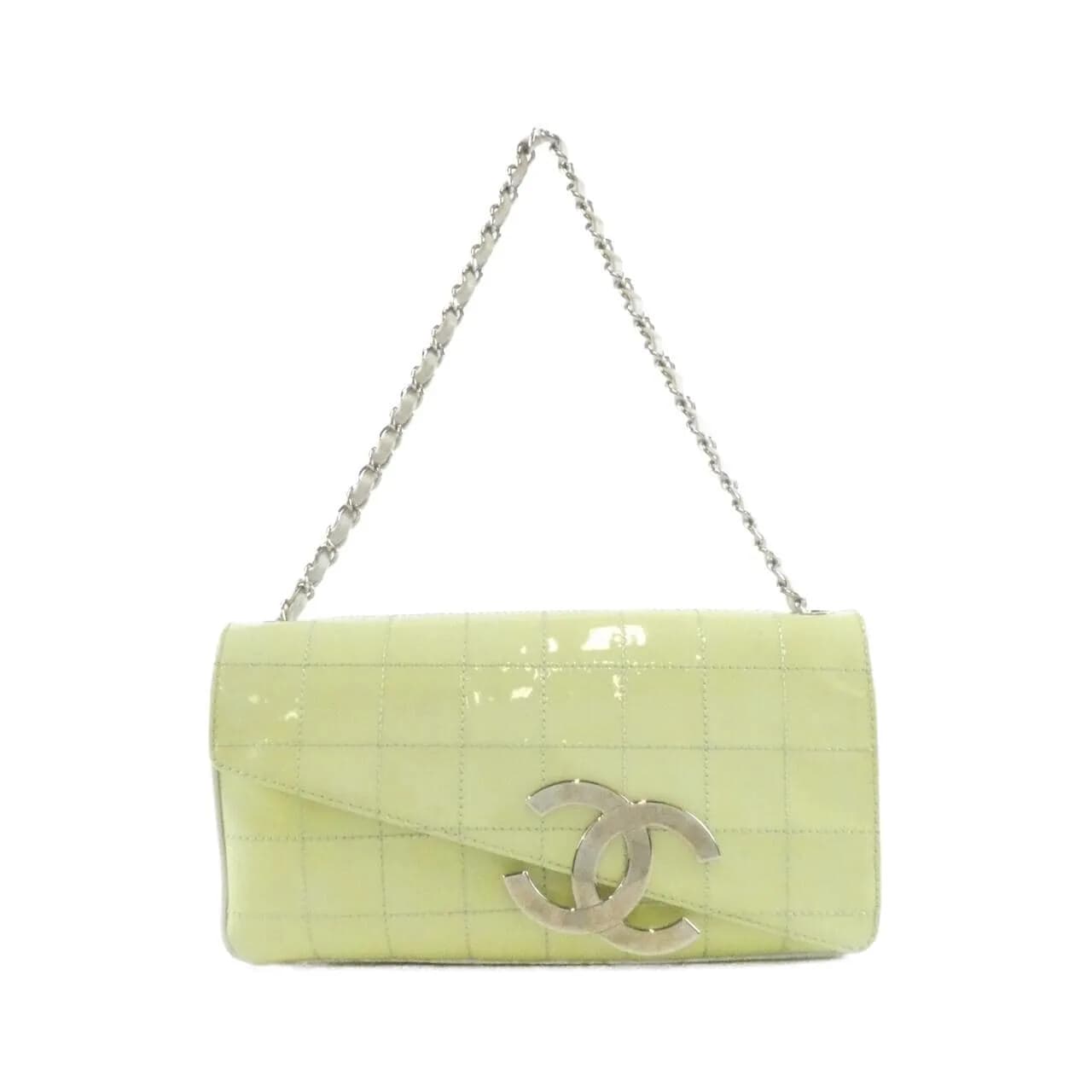 CHANEL 27197 Shoulder Patent Leather
