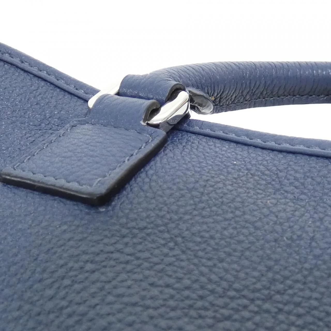 LOEWE Amazona 352 12 N71 Handbag