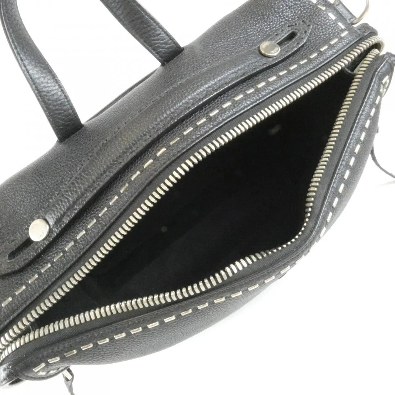 FENDI Baguette 7VA400 74D Handbag