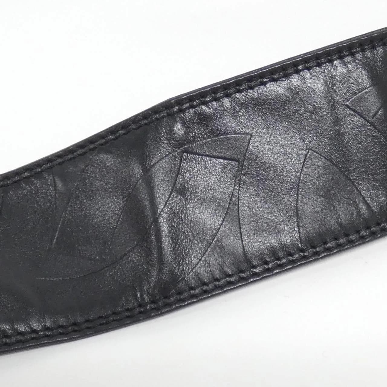 CHANEL Shoulder