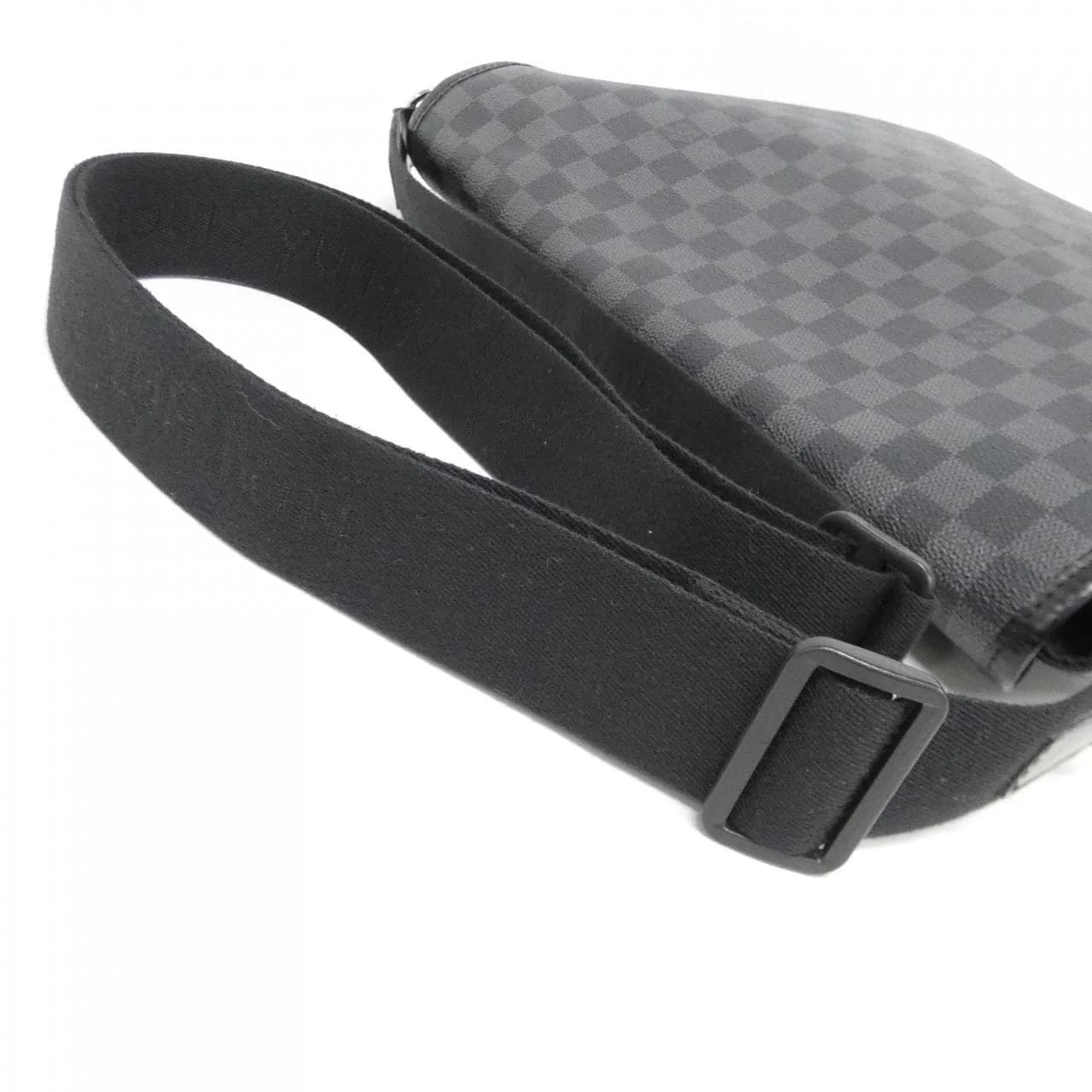 LOUIS VUITTON N58033 Shoulder Damier