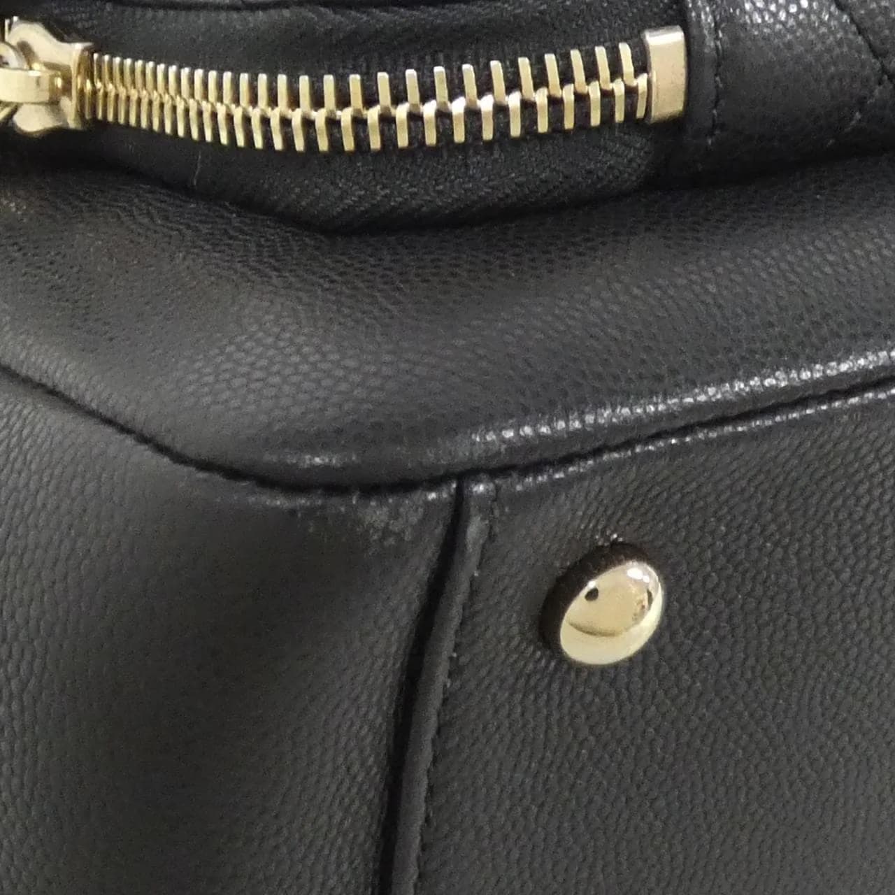 CHANEL 93608 Handbag Grained Calfskin