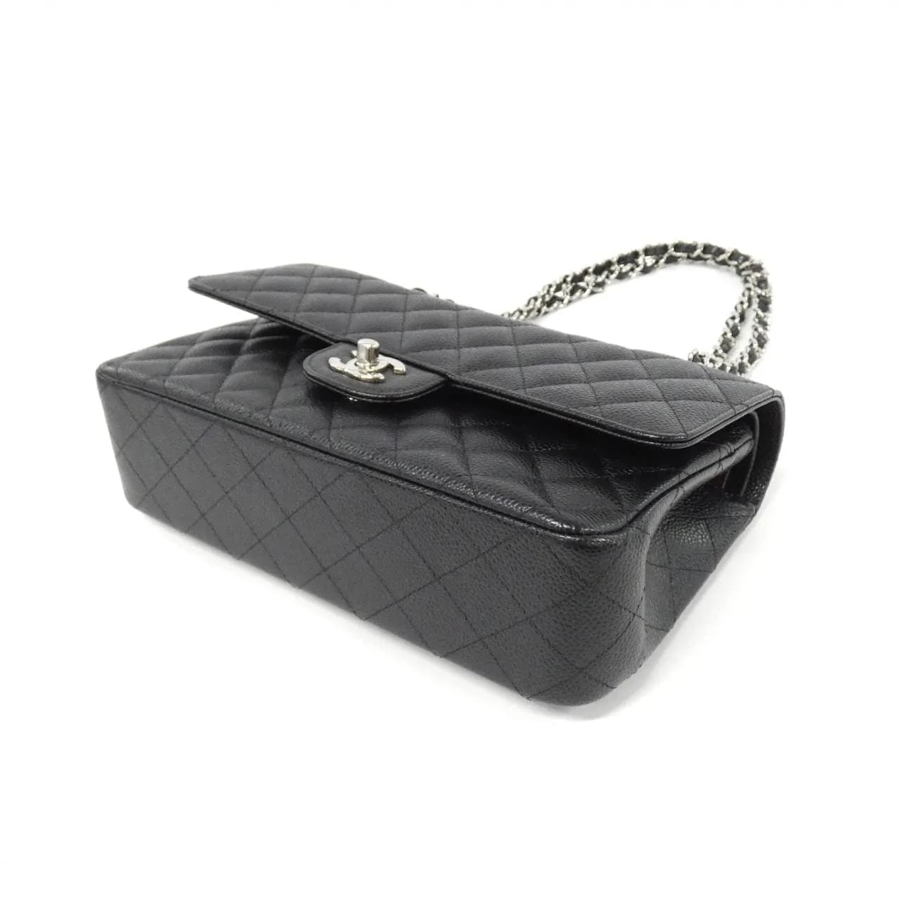 CHANEL Matelasse 1112 Shoulder Grained Calfskin