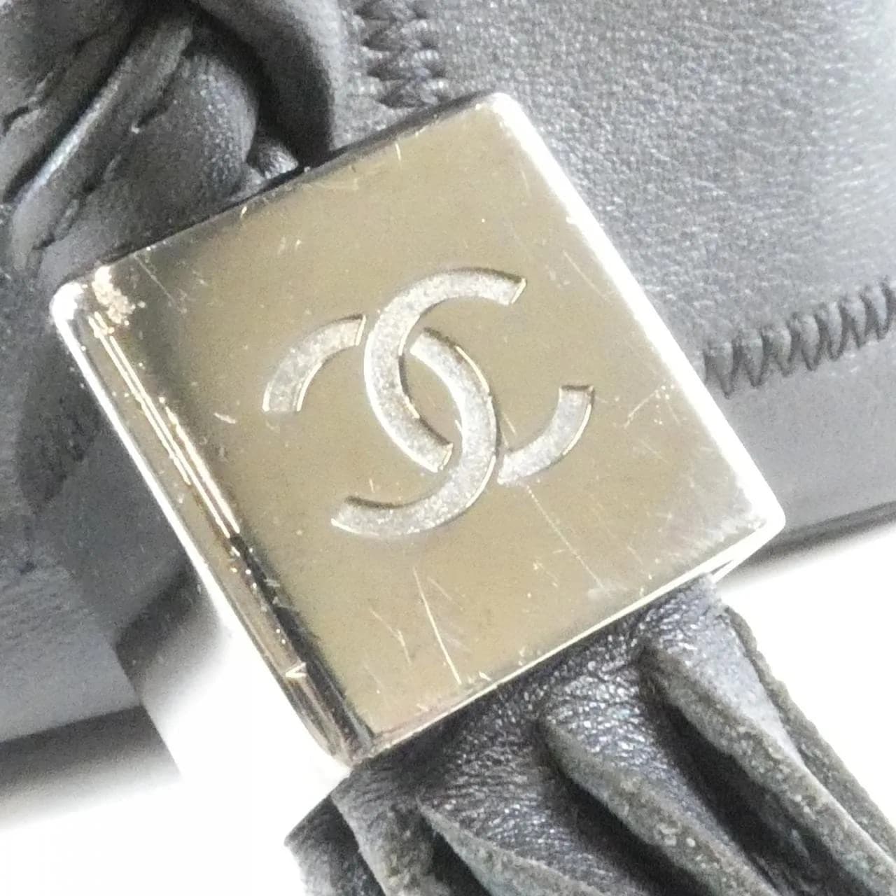 CHANEL 19981 Handbag