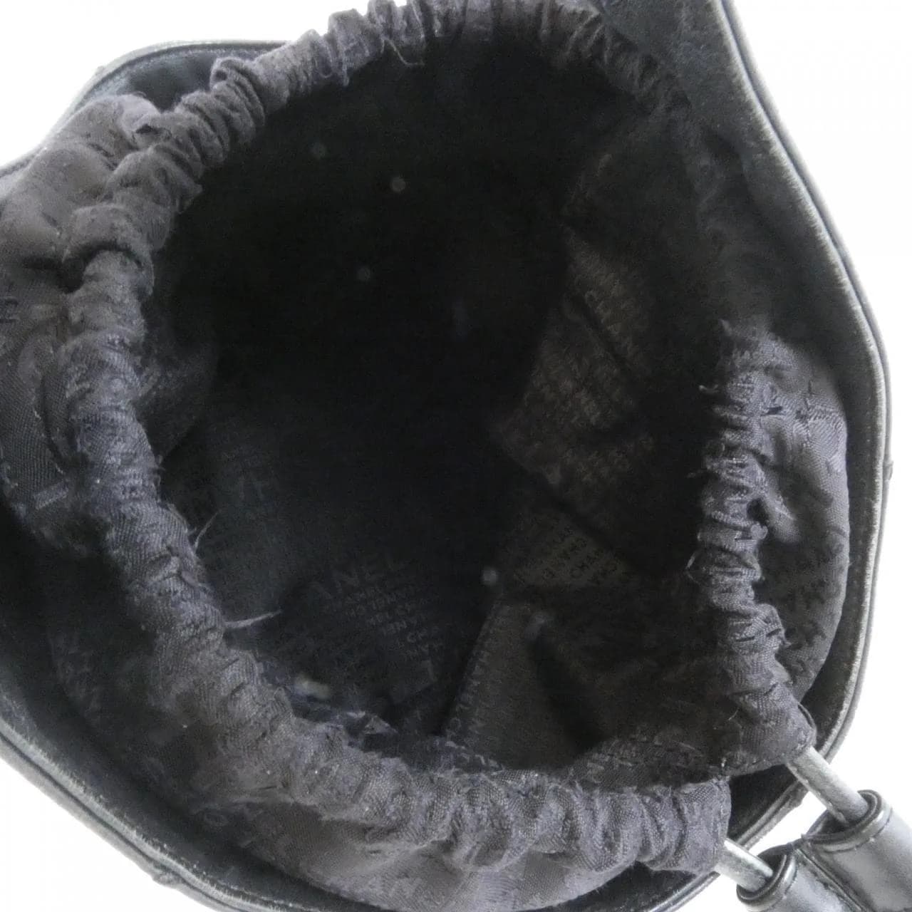 CHANEL 19981 Handbag
