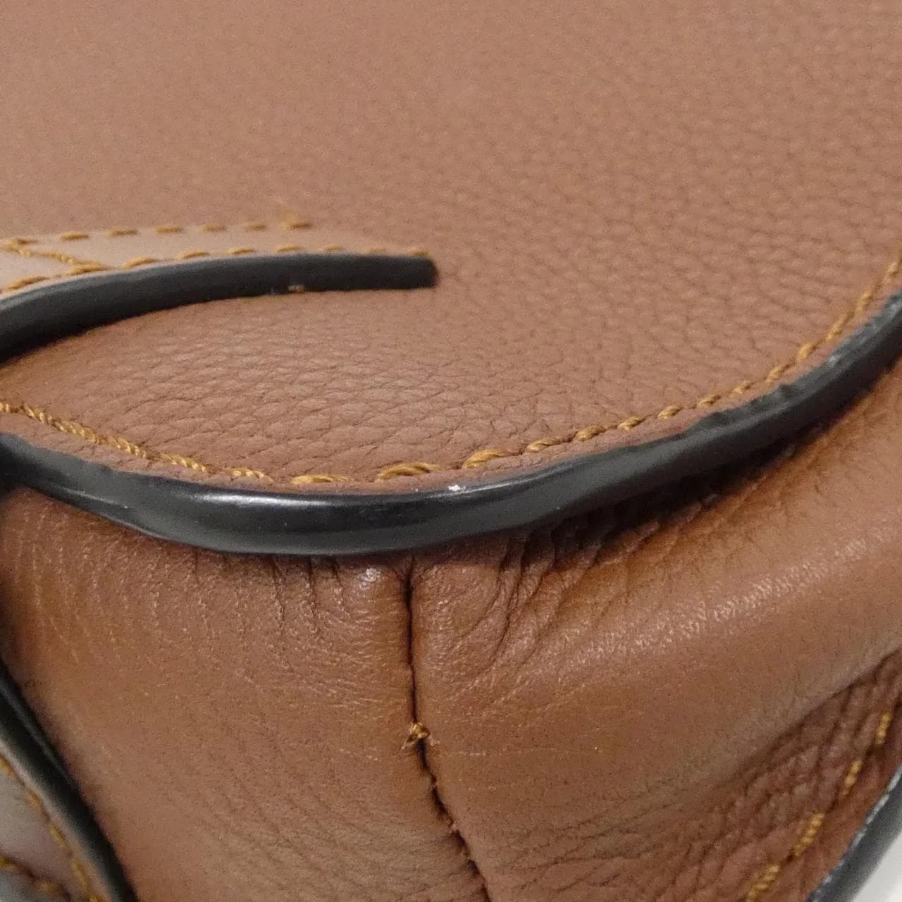 LOEWE 317 12AB23 Shoulder