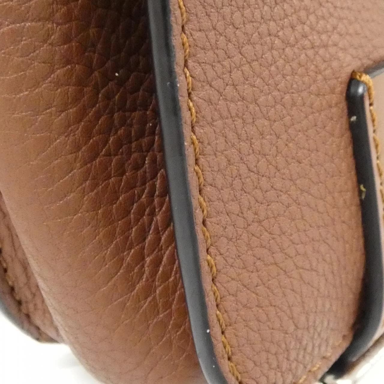 LOEWE 317 12AB23 Shoulder