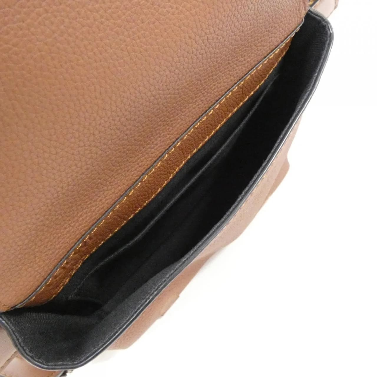 LOEWE 317 12AB23 Shoulder