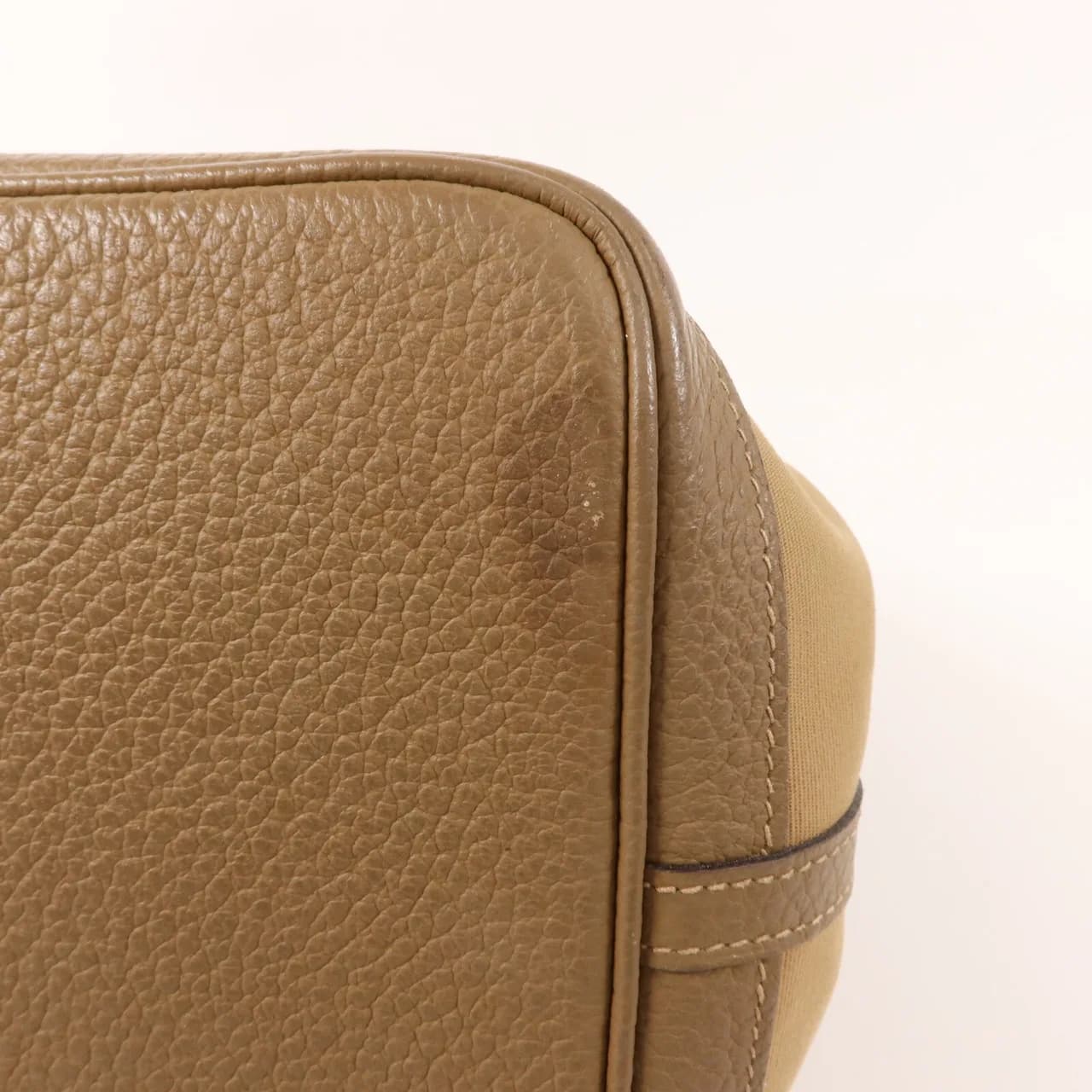 HERMES Handbag Calfskin